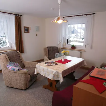 Pensionat Zum Hecht 3*